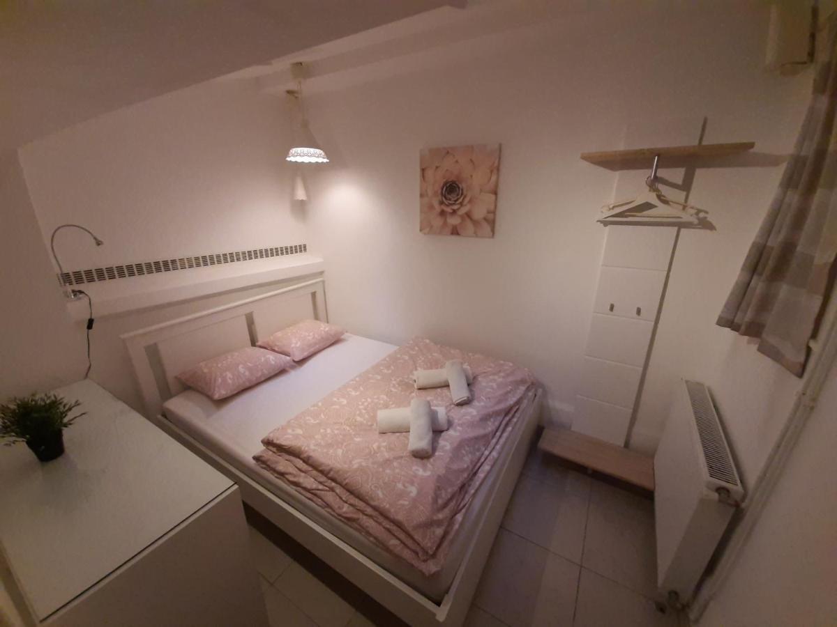 Ban Jelacic Apartment Zagrzeb Zewnętrze zdjęcie