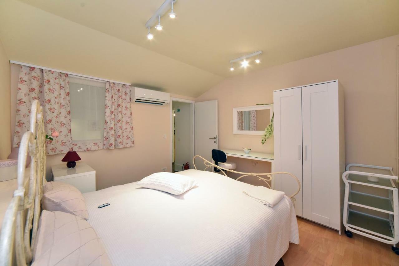 Ban Jelacic Apartment Zagrzeb Zewnętrze zdjęcie