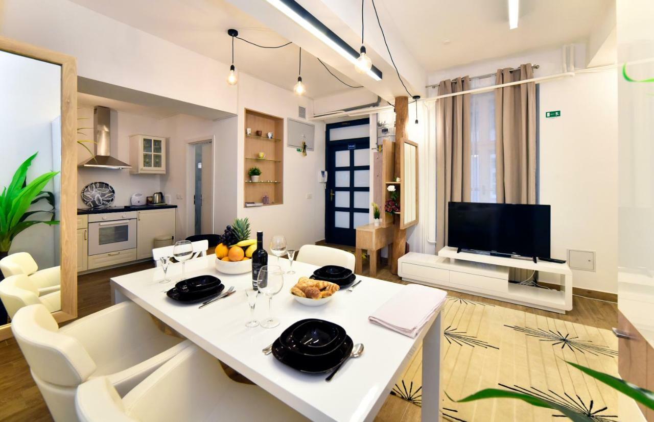 Ban Jelacic Apartment Zagrzeb Zewnętrze zdjęcie